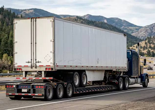 Why Choose Las Vegas Heavy Hauling Over Other Trailer Shipping Companies in Las Vegas, NV?